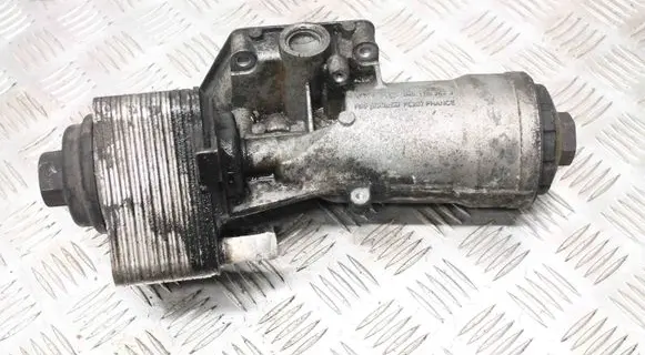 Audi A5 8T 8F Oil filter cover 045115389J