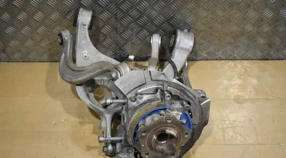 Porsche Panamera (971) Rear wheel hub