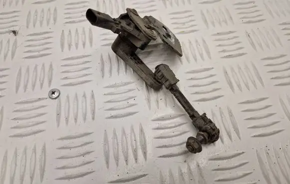 Peugeot 5008 II Headlight/headlamp level sensor 9817443780