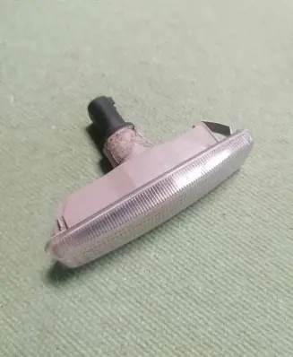 BMW 5 E39 Front fender indicator light 2496299 9407958