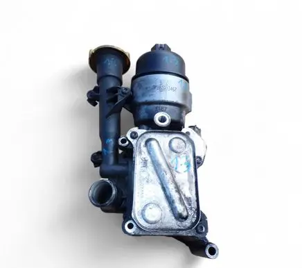 Engine oil radiator