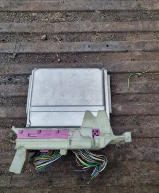 Volvo C70 Engine control unit/module 0261206272 26SA6638