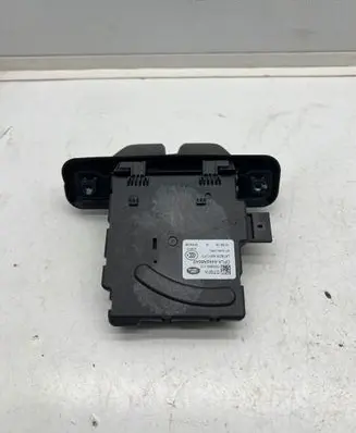 Tailgate/trunk/boot lock/catch/latch