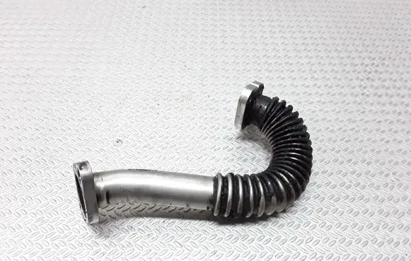 Opel Vivaro EGR valve line/pipe/hose