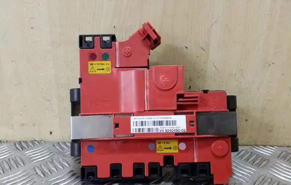 BMW 5 F10 F11 Fuse module 61149240490 9240490