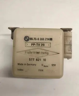 BMW 5 E34 Yaw turn rate sensor 65758366214 57762110