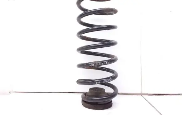 Volkswagen Polo III 6N 6N2 6NF Rear coil spring