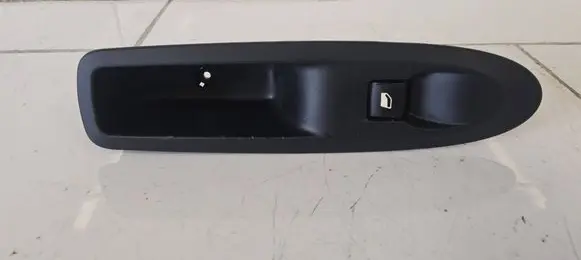 Citroen C4 II Electric window control switch M43208 9670298277