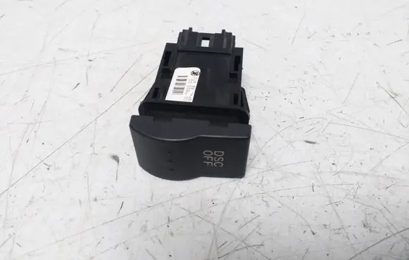 Traction control (ASR) switch