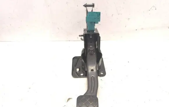 Volkswagen New Beetle Brake pedal 1J2721101B