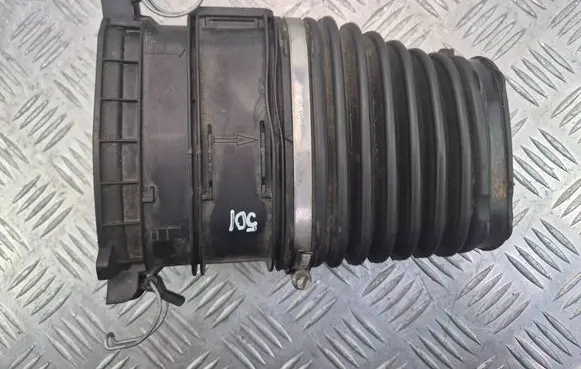Mercedes-Benz E W212 Air intake duct part A2C91687600 72335538