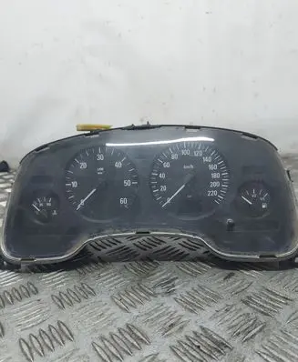 Opel Astra G Speedometer (instrument cluster) 88311318