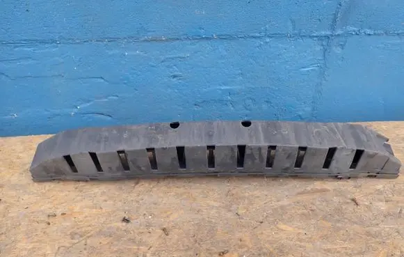 Volvo V70 Front bumper support beam 30763391