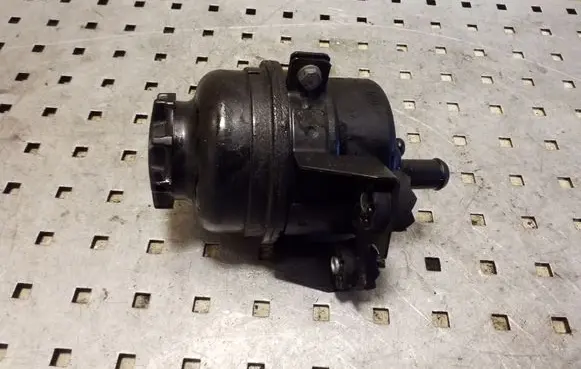 BMW X3 E83 Power steering fluid tank/reservoir 32413420909