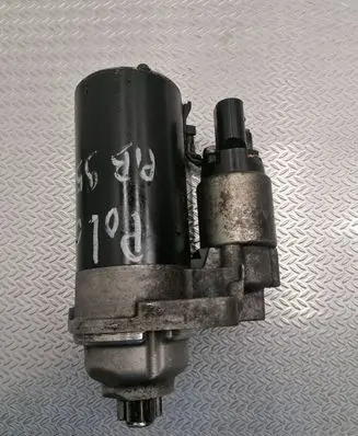 Opel Zafira A Starter motor 1005831244