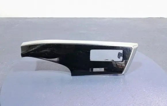 Audi Q7 4M Side skirt rear trim 4M8857237V58