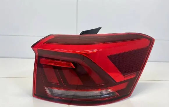 Volkswagen T-Roc Rear/tail lights 2GA945096D