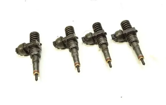 Volkswagen Golf IV Fuel injectors set 0414720037