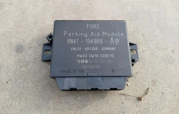 Ford Focus Parking PDC control unit/module 6N4T-15K866-AB