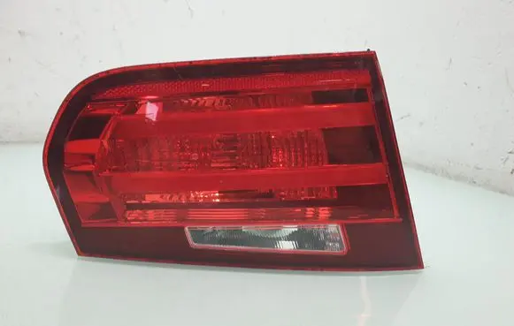 BMW 3 F30 F35 F31 Tailgate rear/tail lights 7371111