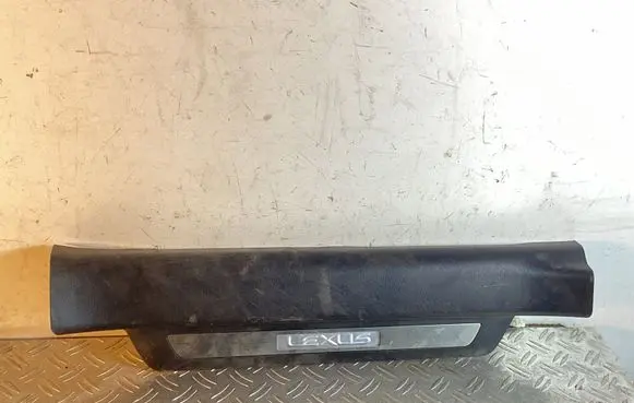 Lexus RX 450H Front sill trim cover 6792048060