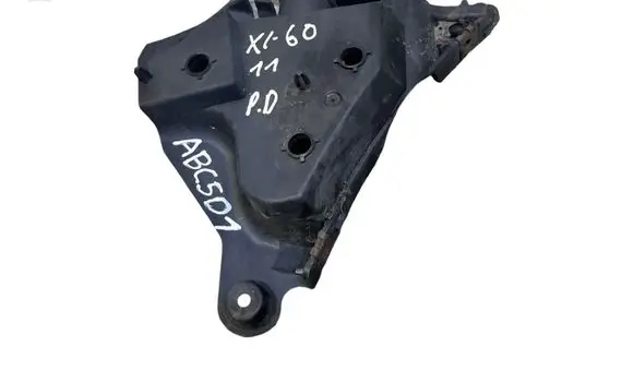 Volvo XC60 Front bumper mounting bracket 30764619 898BA