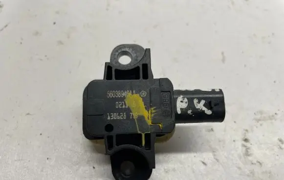 Dodge RAM 1500 DS Airbag deployment crash/impact sensor 56038946AA