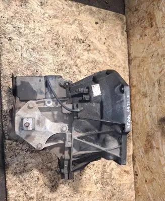 Ford Fiesta Manual 5 speed gearbox 2N1R7002EB 183550