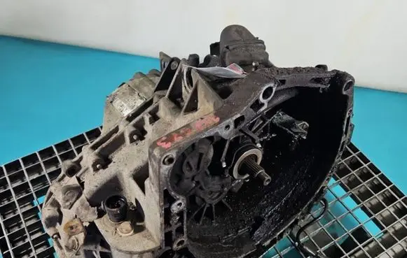 Renault Master II Manual 5 speed gearbox PF1AA020 IMPRK1426596