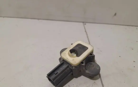 Audi A6 S6 C6 4F Airbag deployment crash/impact sensor 4F0955557B