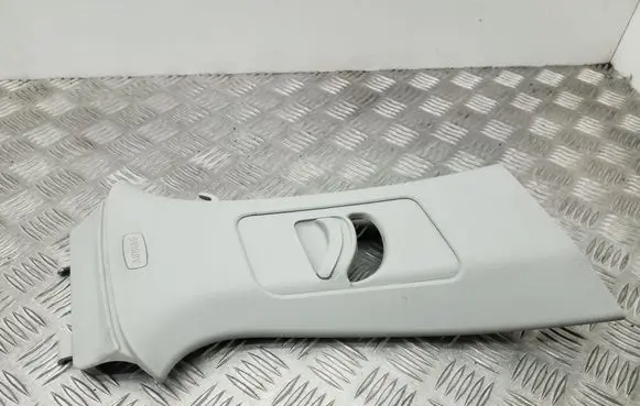 Skoda Octavia Mk3 (5E) (B) pillar trim (top) 5E0867244 5E0868316