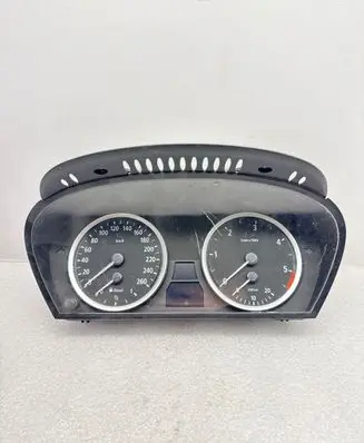 BMW 5 E60 E61 Speedometer (instrument cluster) 62116947363 110080213 6990Z0890Z