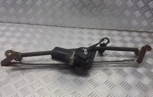 Hyundai Sonata Front wiper linkage 
