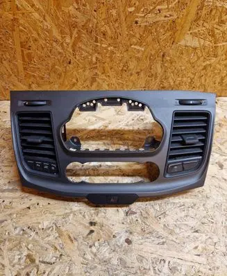 Dash center air vent grill