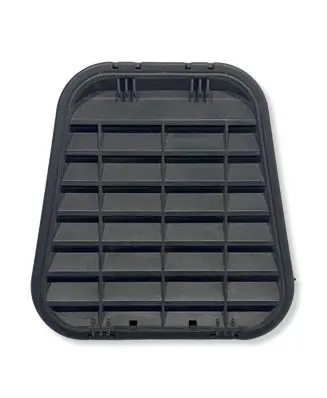 Iveco Daily 6th gen Quarter panel pressure vent 