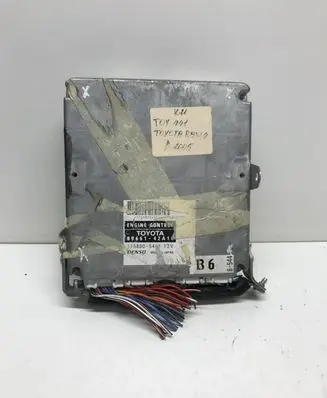 Toyota RAV 4 (XA20) Engine control unit/module 8966142A10 1758005441