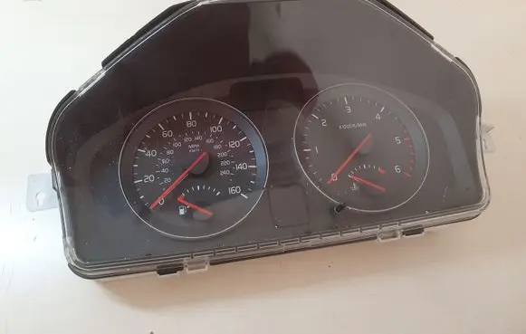 Volvo S40 Speedometer (instrument cluster) 31296234