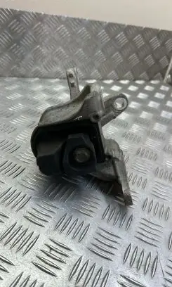Honda CR-V Gearbox mount 50SWY