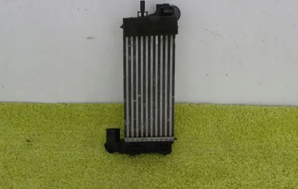 Ford Focus Intercooler radiator