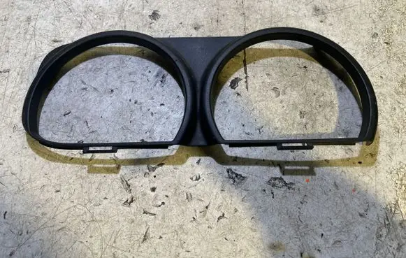 Dodge Challenger Under headlight/headlamp trim 15LA137AA 10507