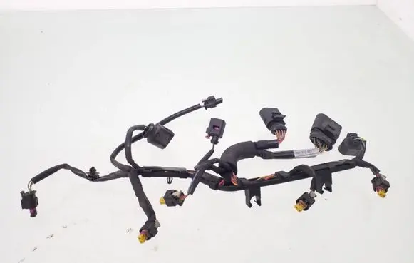 Audi A4 S4 B7 8E 8H Fuel injector wires 06H971627