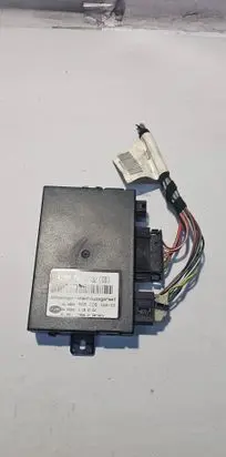 Mercedes-Benz C W203 Tow bar trailer control unit/module 0295456732 5DS00810200