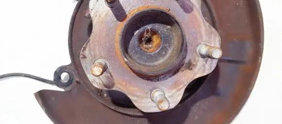 Nissan Qashqai Rear wheel hub