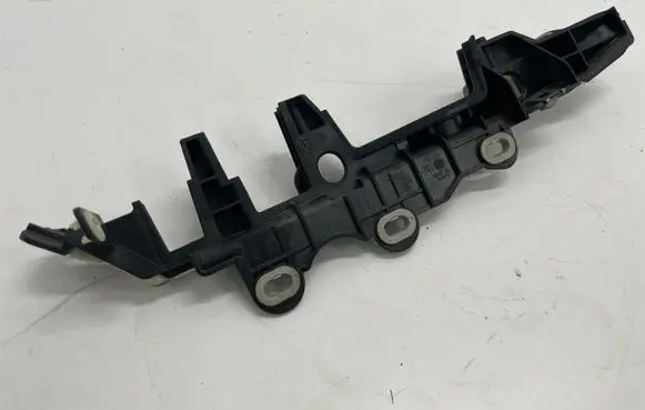 BMW 5 G30 G31 Other engine bay part 9334793