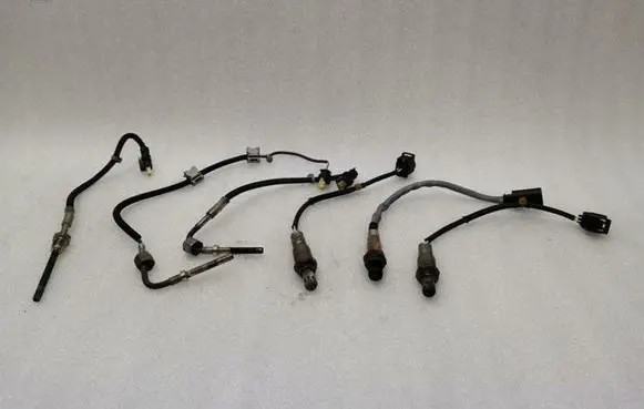 Mercedes-Benz GLS X166 Lambda probe sensor A0065421718 A0095426018