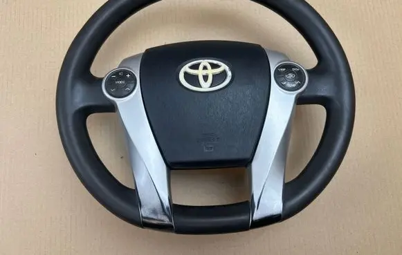 Toyota Prius (XW30) Steering wheel 4518447010