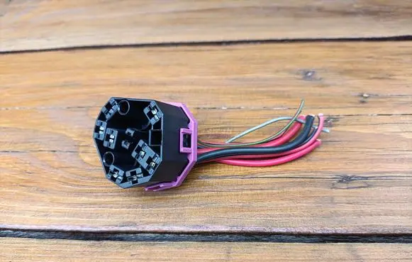 Skoda Fabia Mk2 (5J) Ignition lock contact 4A0971975