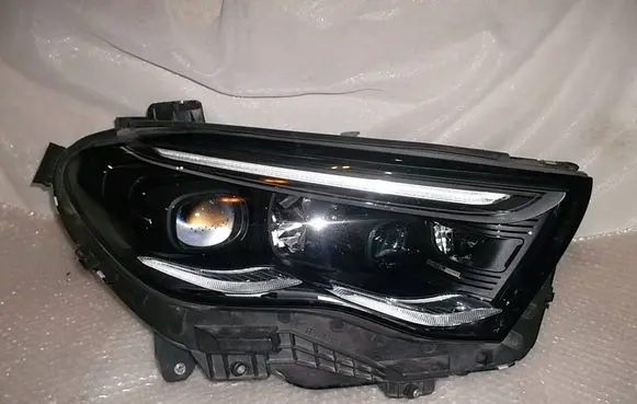 Mercedes-Benz E W214 Headlight lense A2149064202