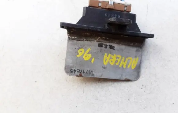 Nissan Almera Heater blower motor/fan resistor