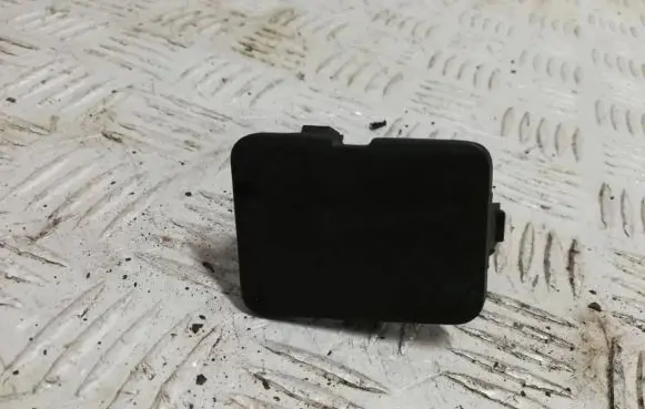 Dacia Sandero Front tow hook cap/cover 511802873r 23456789